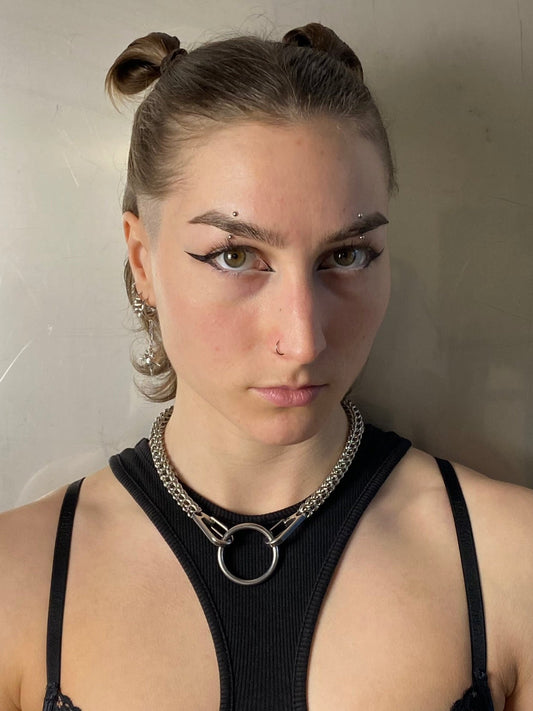 Demona Choker — 2-in-1 Choker & Handcuffs