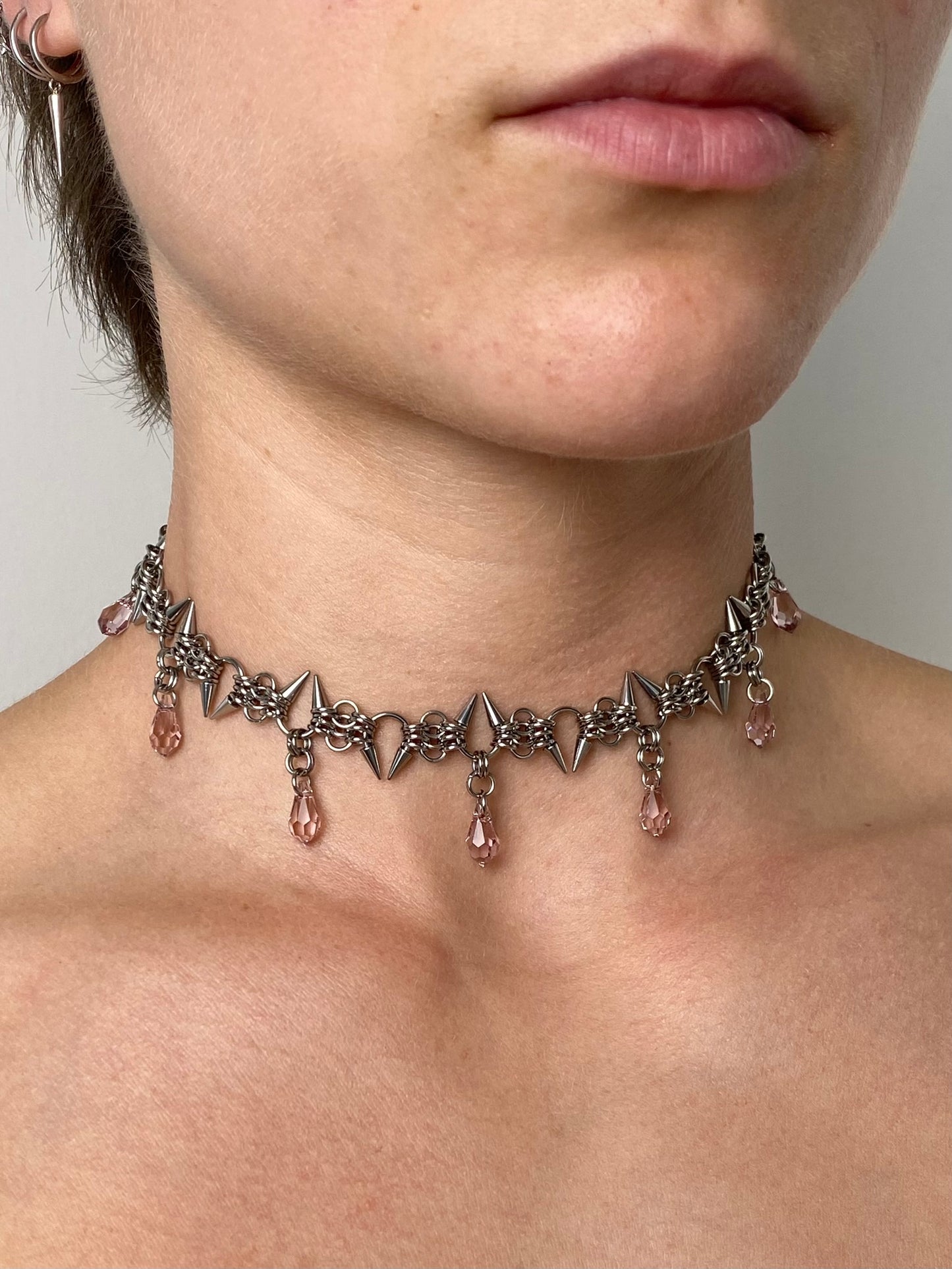 Blinged Wire Trap Choker