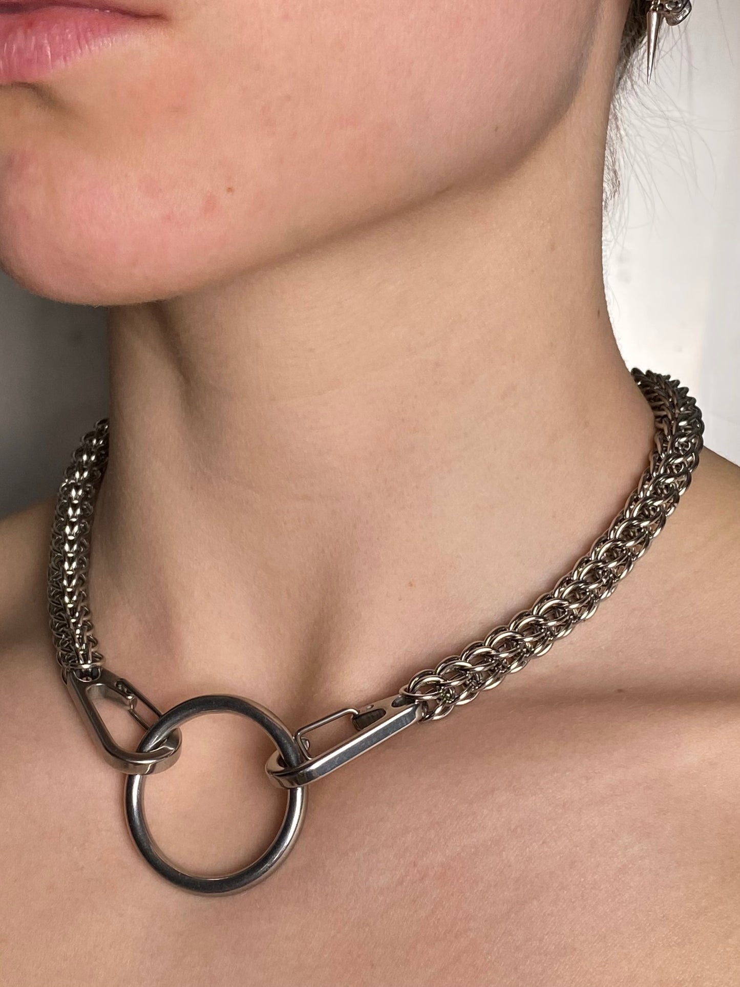 Demona Choker – 2-in-1 Choker & Handschellen