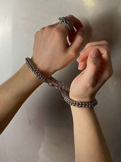 Demona Choker – 2-in-1 Choker & Handschellen